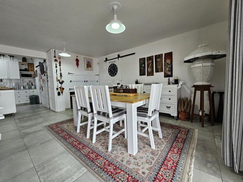 3 Bedroom Property for Sale in Golden Mile Western Cape